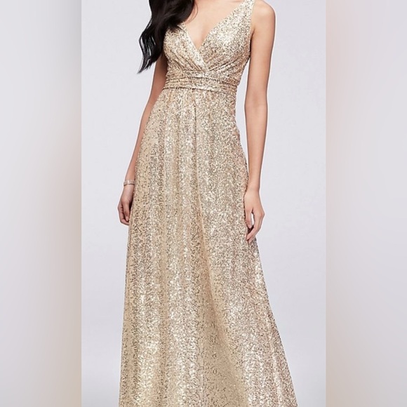 David's Bridal Women's Gold Sequined V
Neck Gown Size 10P - Picture 1 of 6